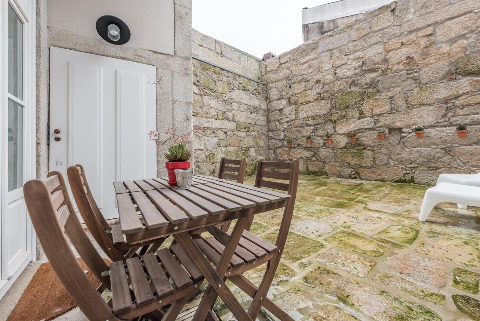 Guestready - Lofted Getaway In Downtown Porto Apartamento Exterior foto